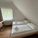 Konukevi U Kovarny 3*